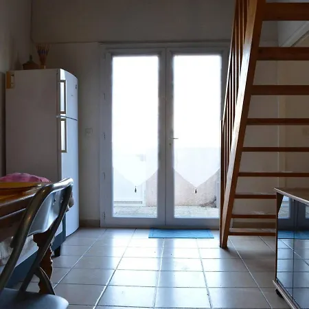 Holiday home Pavillon Familial 6 Pers A 200m De La Avec Terrasse, Barbecue Et Parking. - Fr-1-229d-227